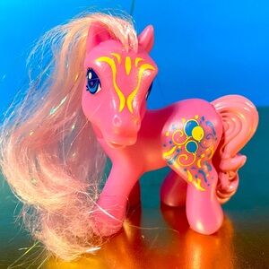 MY LITTLE PONY G3 2008 MCDONALDS TOY 25th BIRTHDAY CELEBRATION PINKIE PIE PONY